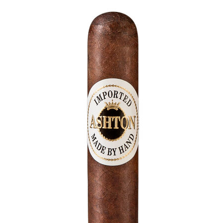 Best Cigars for a Bonfire or Campfire Night, With Beer Pairings 3 Ashton Aged Maduro