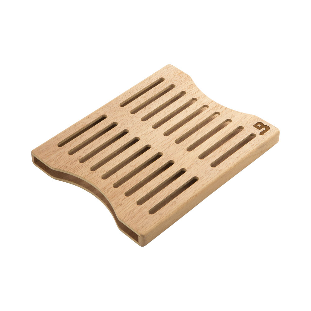 Cigar Humidors & Humidifying Devices