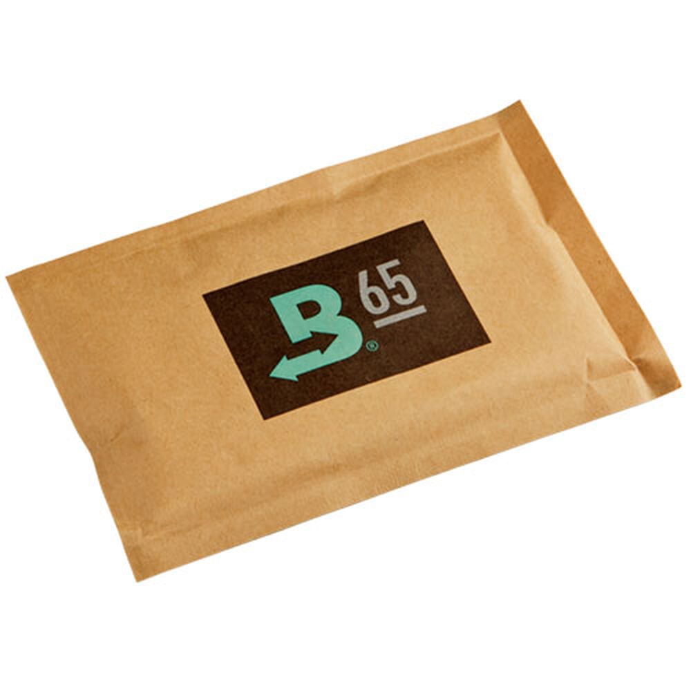 Cigar Humidors & Humidifying Devices